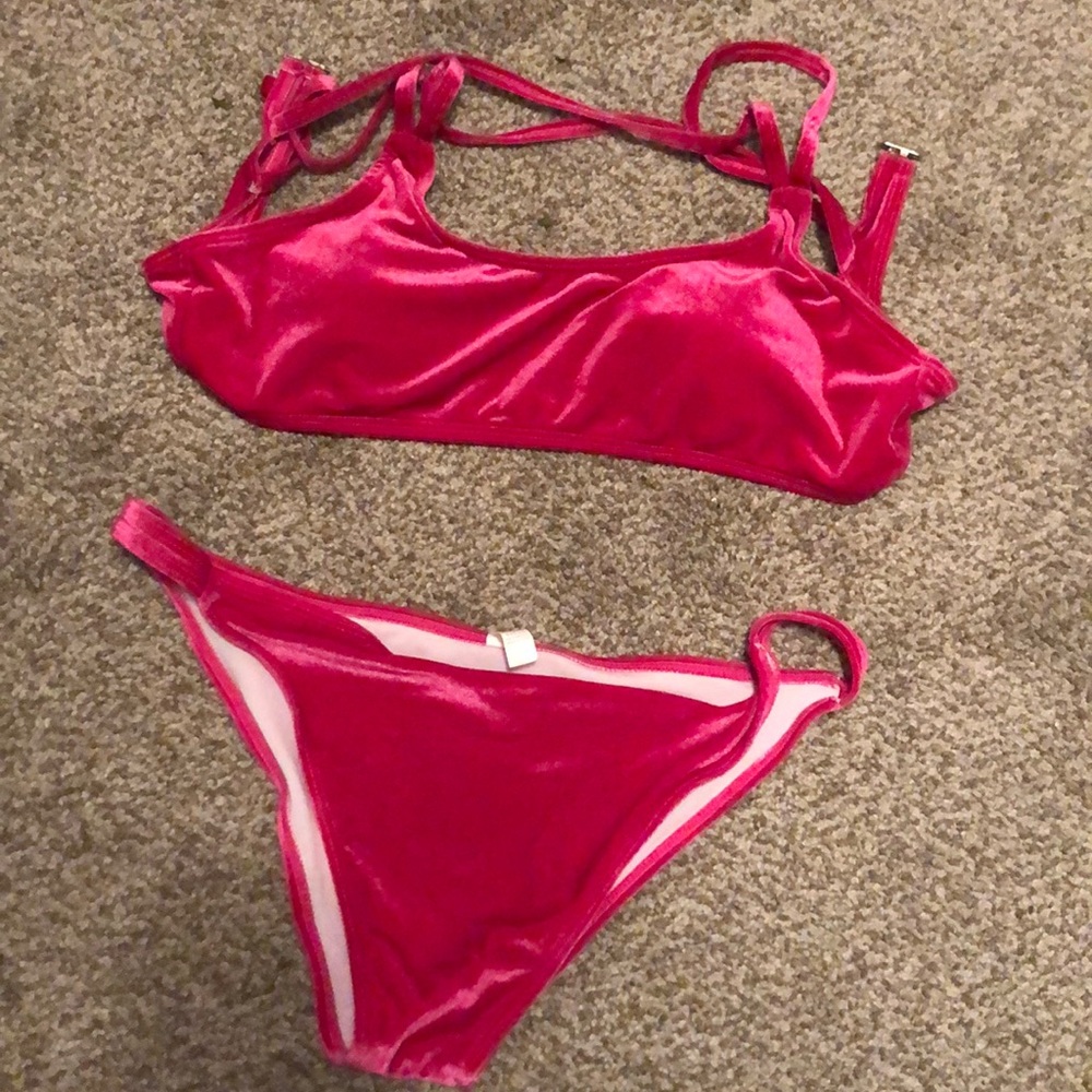 Velvet bikini